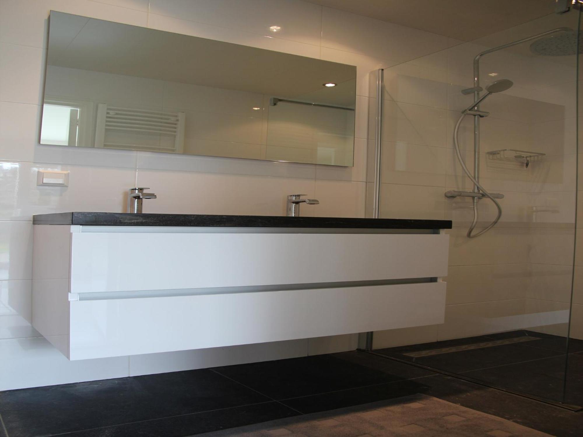 Pleasing Holiday Home In Schoorl With Patio Luaran gambar