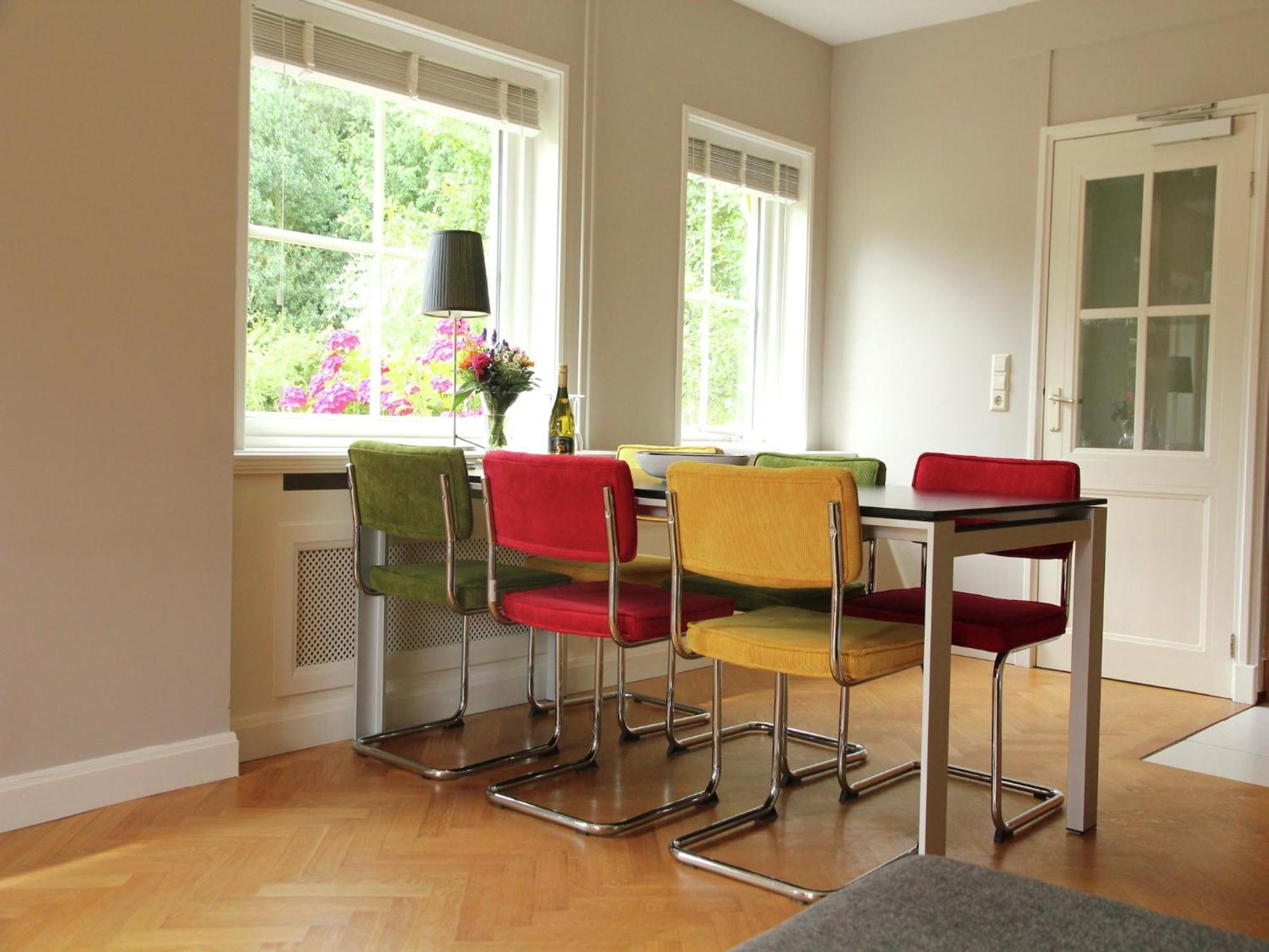 Pleasing Holiday Home In Schoorl With Patio Luaran gambar